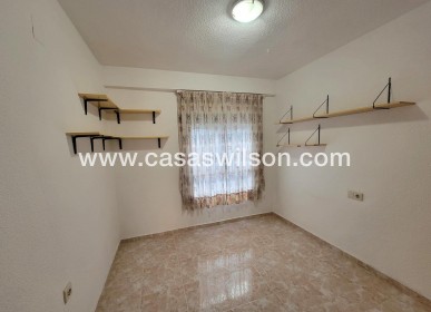 Sale - Apartment - Torrevieja - Playa de los Locos