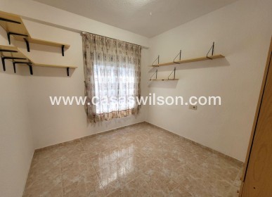 Sale - Apartment - Torrevieja - Playa de los Locos