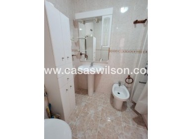 Sale - Apartment - Torrevieja - Playa de los Locos