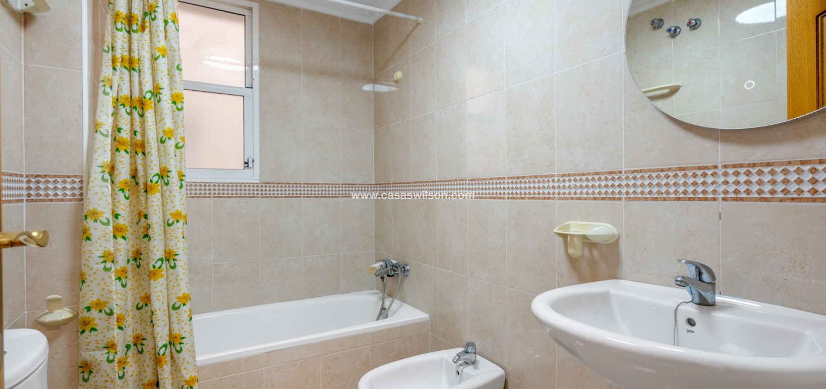 Sale - Apartment - Torrevieja
