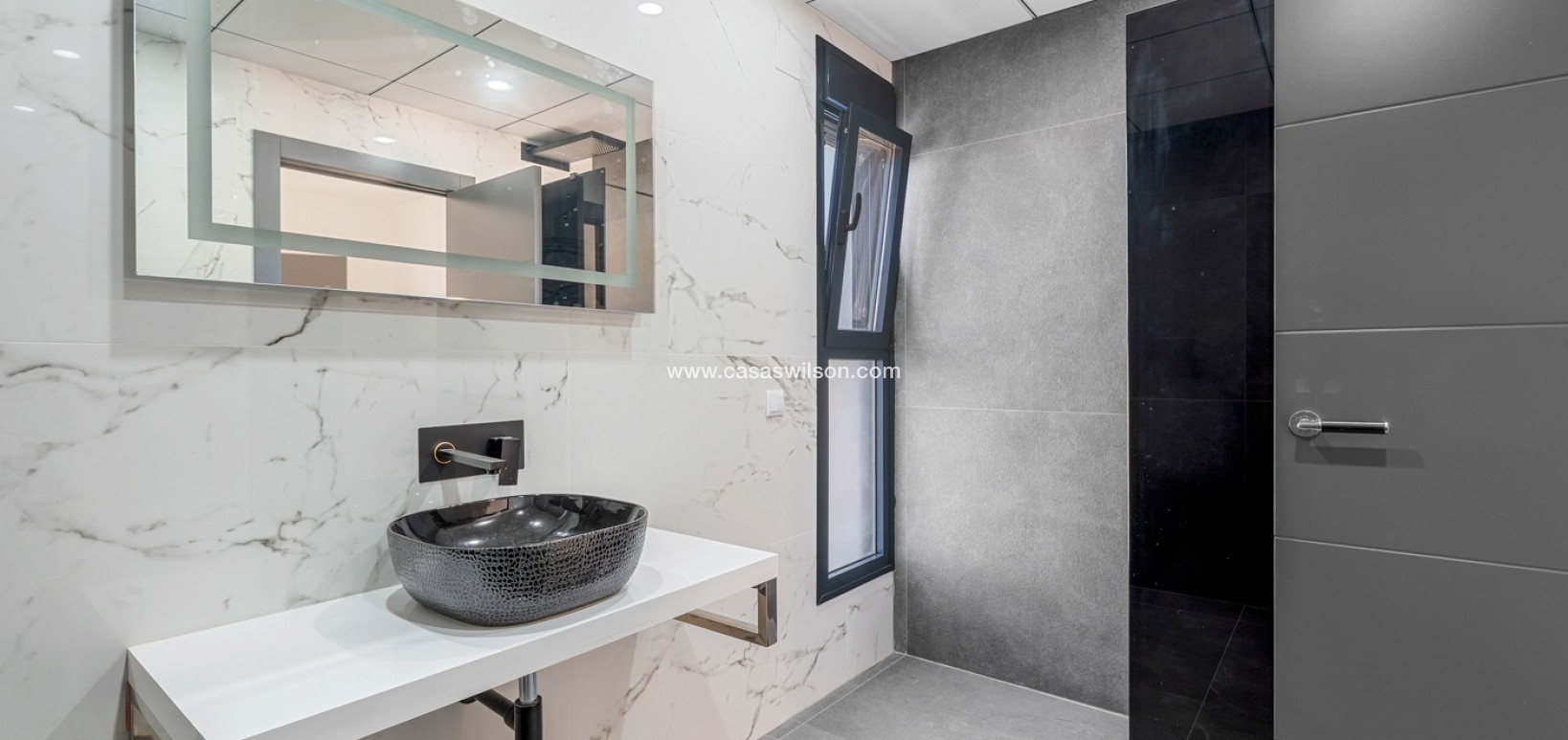 Sale - Villa - Campoamor