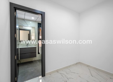 Sale - Villa - Campoamor