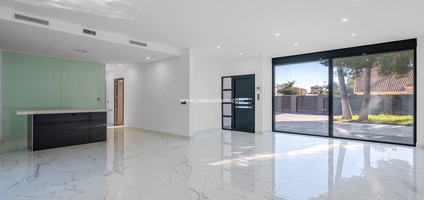 Sale - Villa - Campoamor