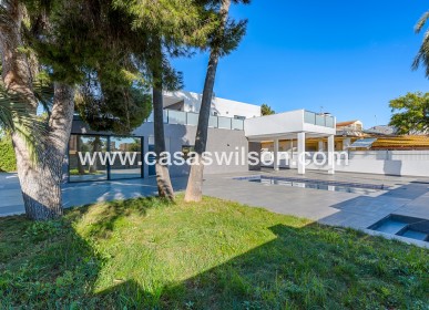 Sale - Villa - Campoamor