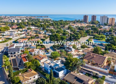 Sale - Villa - Campoamor