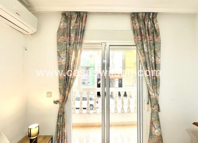 Sale - Apartment - Torrevieja - Centro