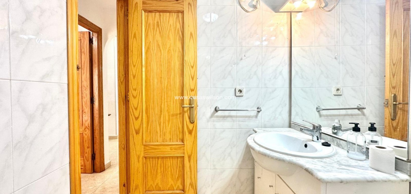 Sale - Apartment - Torrevieja - Centro