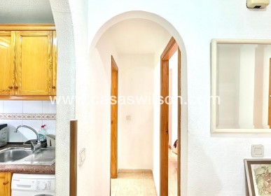 Sale - Apartment - Torrevieja - Centro