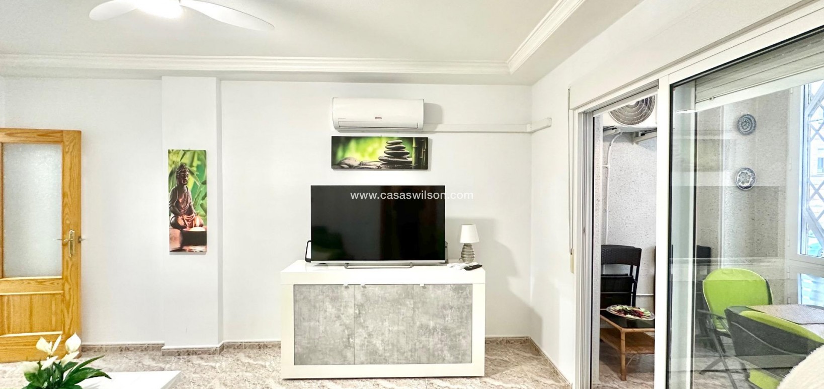 Sale - Apartment - Torrevieja - Centro