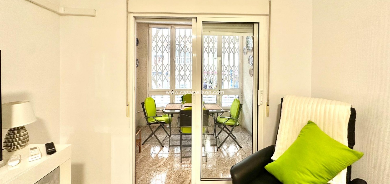 Sale - Apartment - Torrevieja - Centro