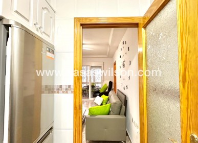 Sale - Apartment - Torrevieja - Centro