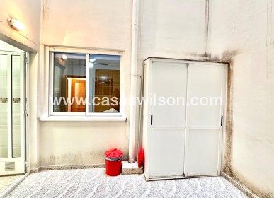 Sale - Apartment - Torrevieja - Centro