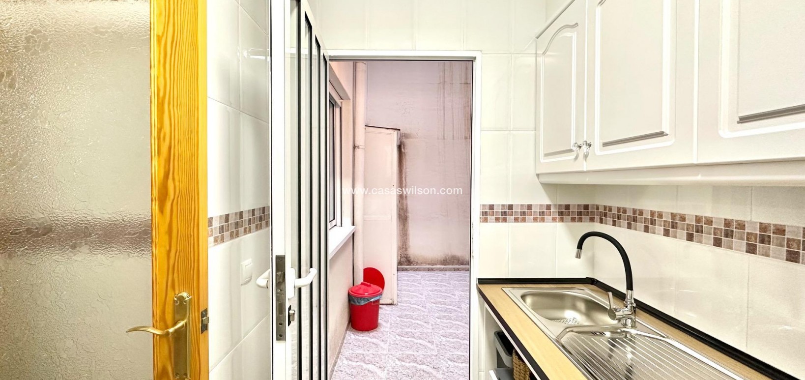 Sale - Apartment - Torrevieja - Centro