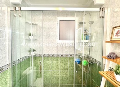 Sale - Apartment - Torrevieja - Centro