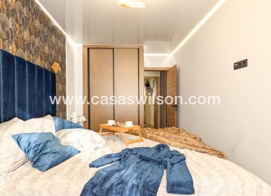 Sale - Apartment - Torrevieja - Costa Blanca