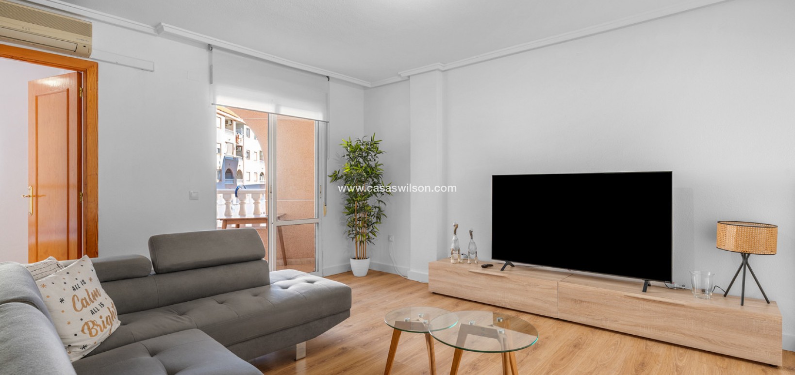 Sale - Apartment - Torrevieja - Costa Blanca