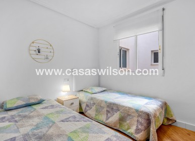Sale - Apartment - Torrevieja - Costa Blanca