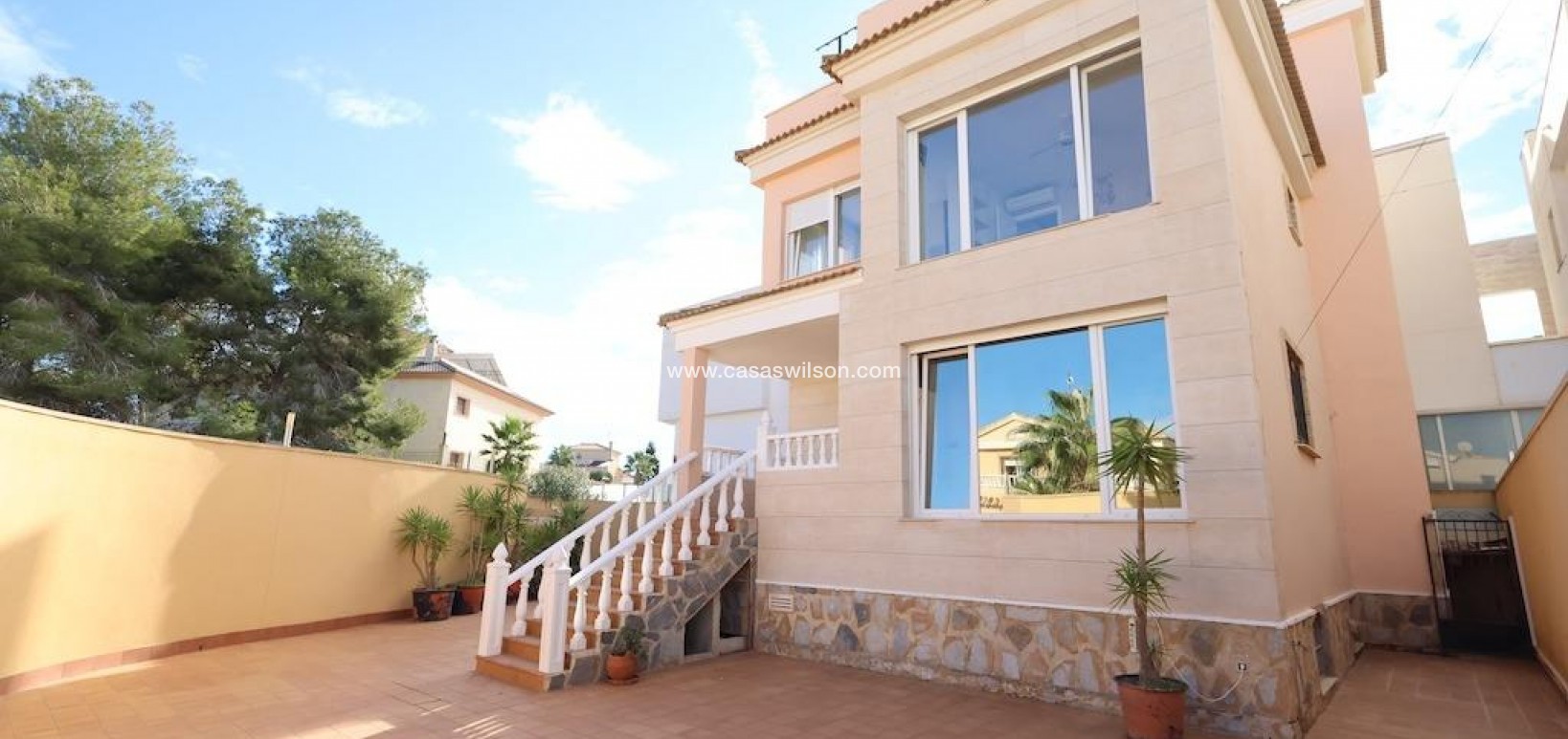 Sale - Villa - Orihuela Costa - Costa Blanca
