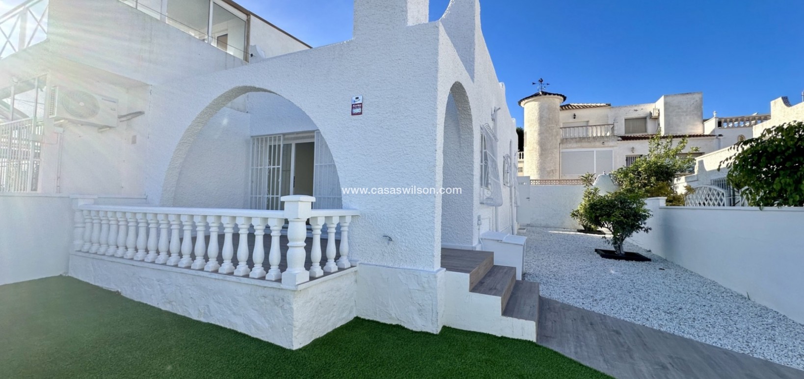 Sale - Bungalow - Orihuela Costa - Costa Blanca