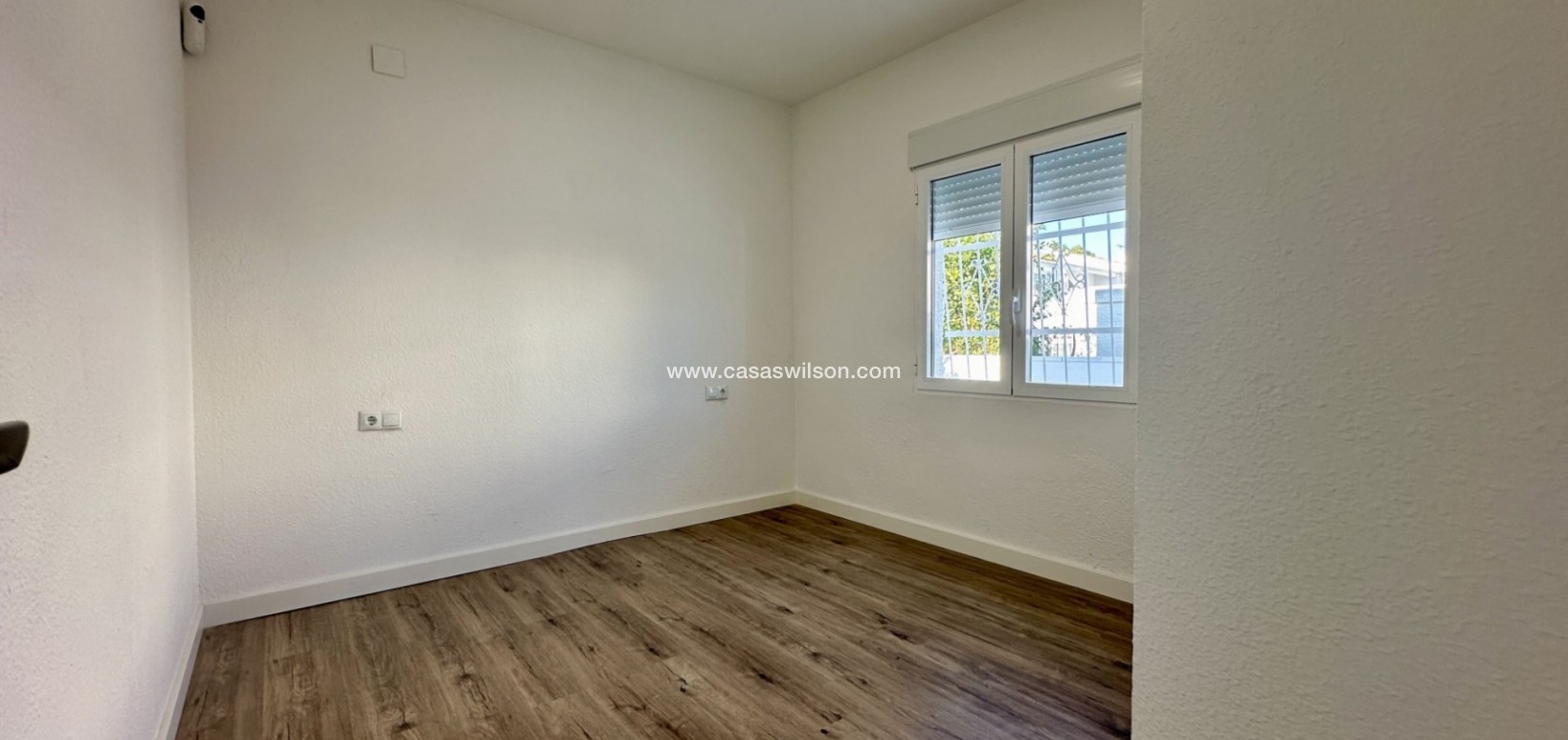 Sale - Bungalow - Orihuela Costa - Costa Blanca