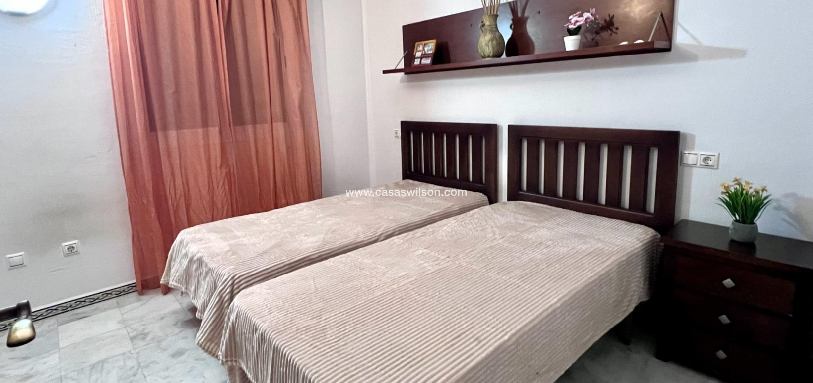 Sale - Apartment - Torrevieja - Playa de los Locos