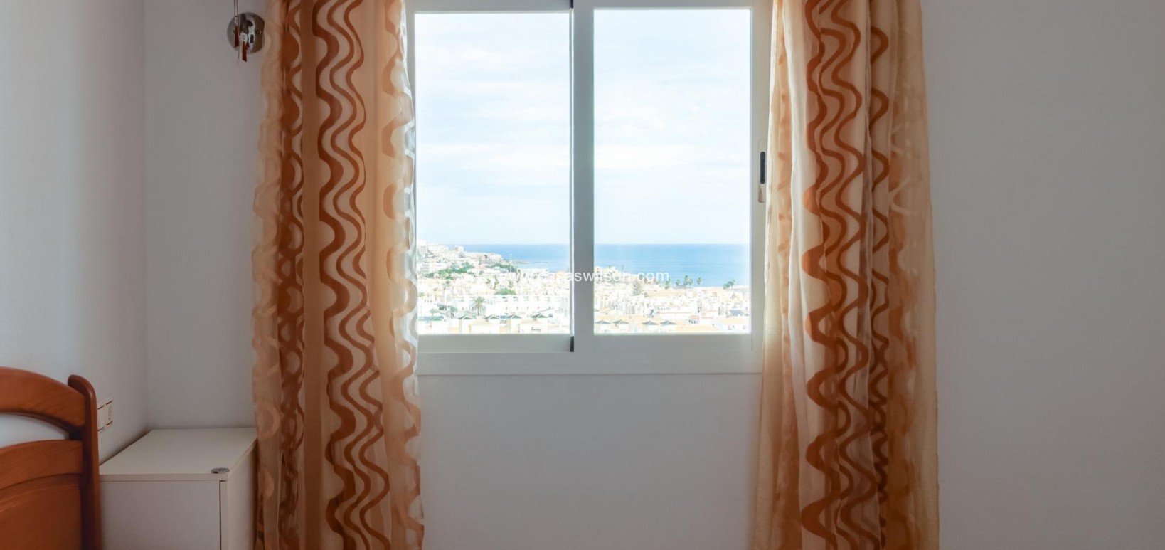 Sale - Apartment - Torrevieja - Playa de los Locos