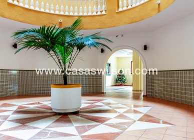 Sale - Apartment - Torrevieja - Playa de los Locos