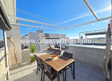 Sale - Apartment / Flat * - Orihuela Costa - Villamartín *