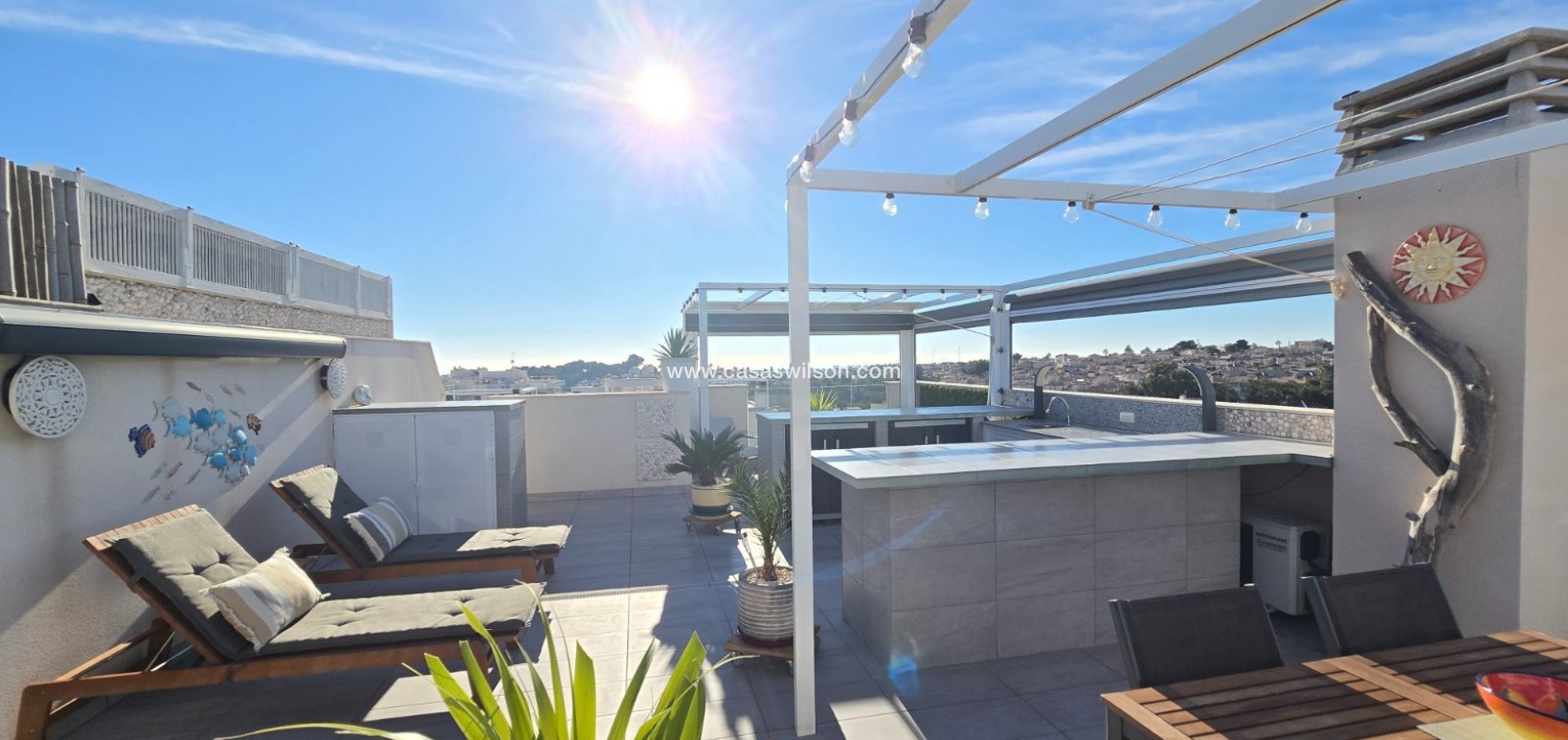 Sale - Apartment / Flat * - Orihuela Costa - Villamartín *