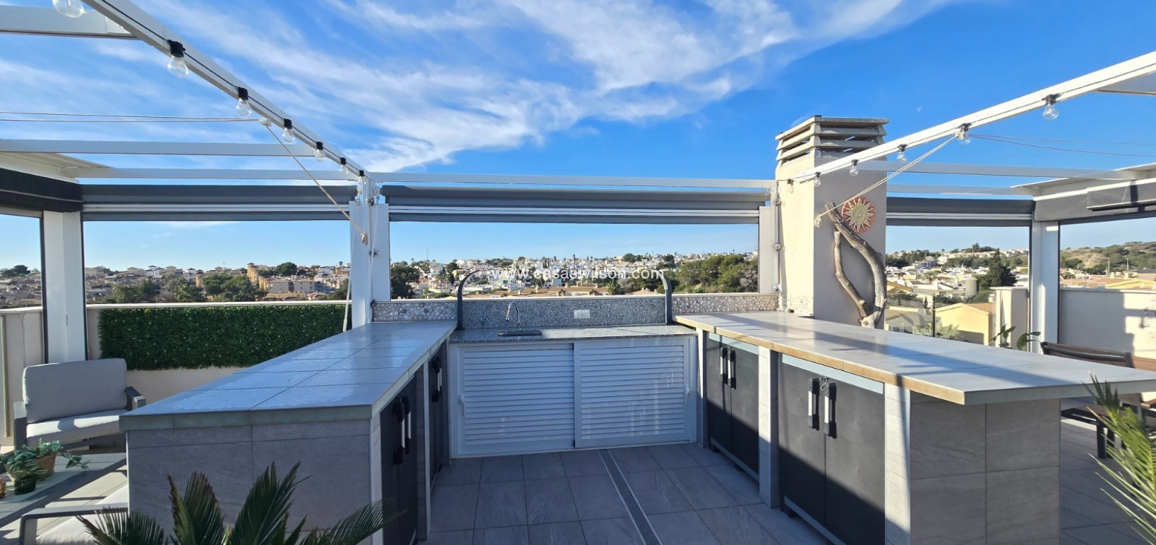 Sale - Apartment / Flat * - Orihuela Costa - Villamartín *