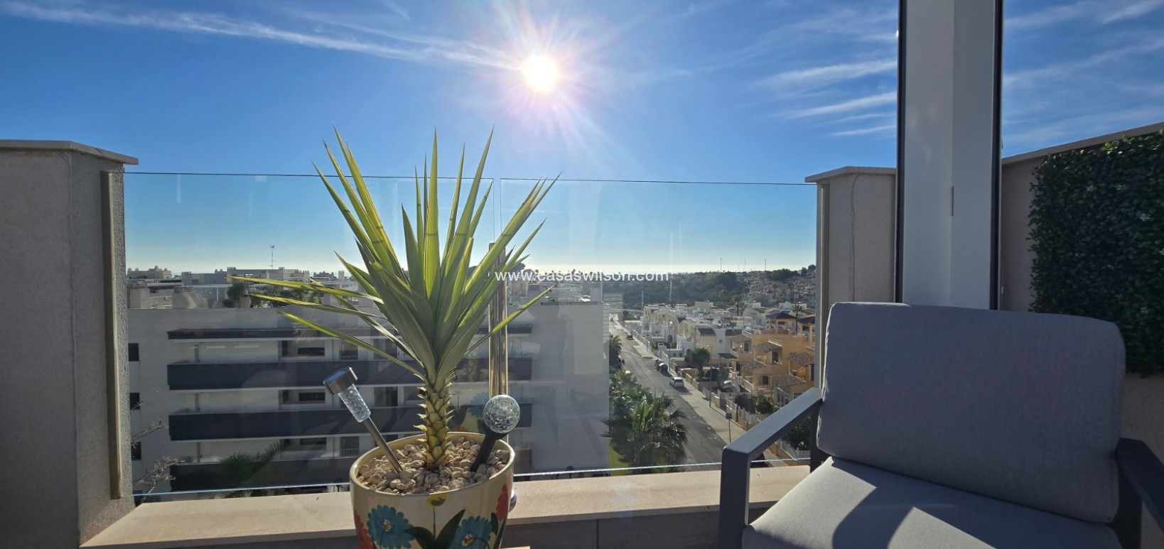 Sale - Apartment / Flat * - Orihuela Costa - Villamartín *