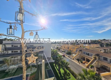 Sale - Apartment / Flat * - Orihuela Costa - Villamartín *