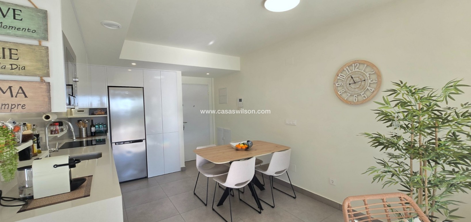 Sale - Apartment / Flat * - Orihuela Costa - Villamartín *