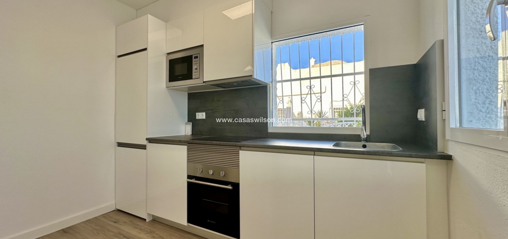 Sale - Bungalow - Orihuela Costa - Las Filipinas