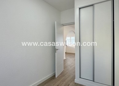 Sale - Bungalow - Orihuela Costa - Las Filipinas