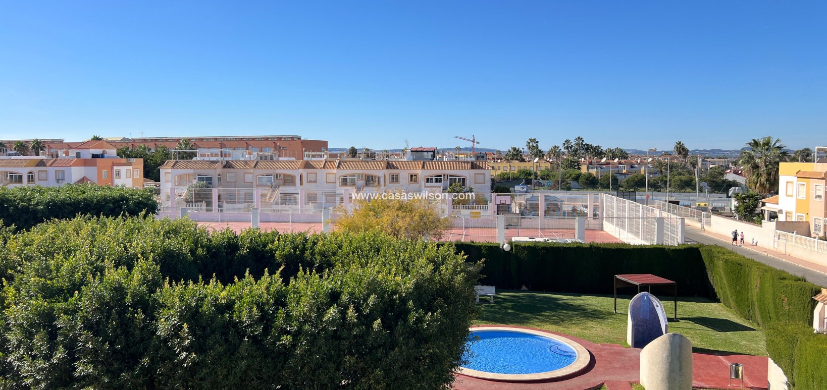 Sale - Bungalow - Torrevieja - Costa Blanca