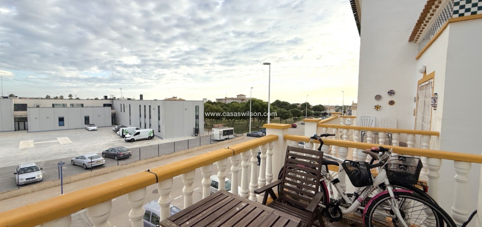 Sale - Apartment - Orihuela - Inland