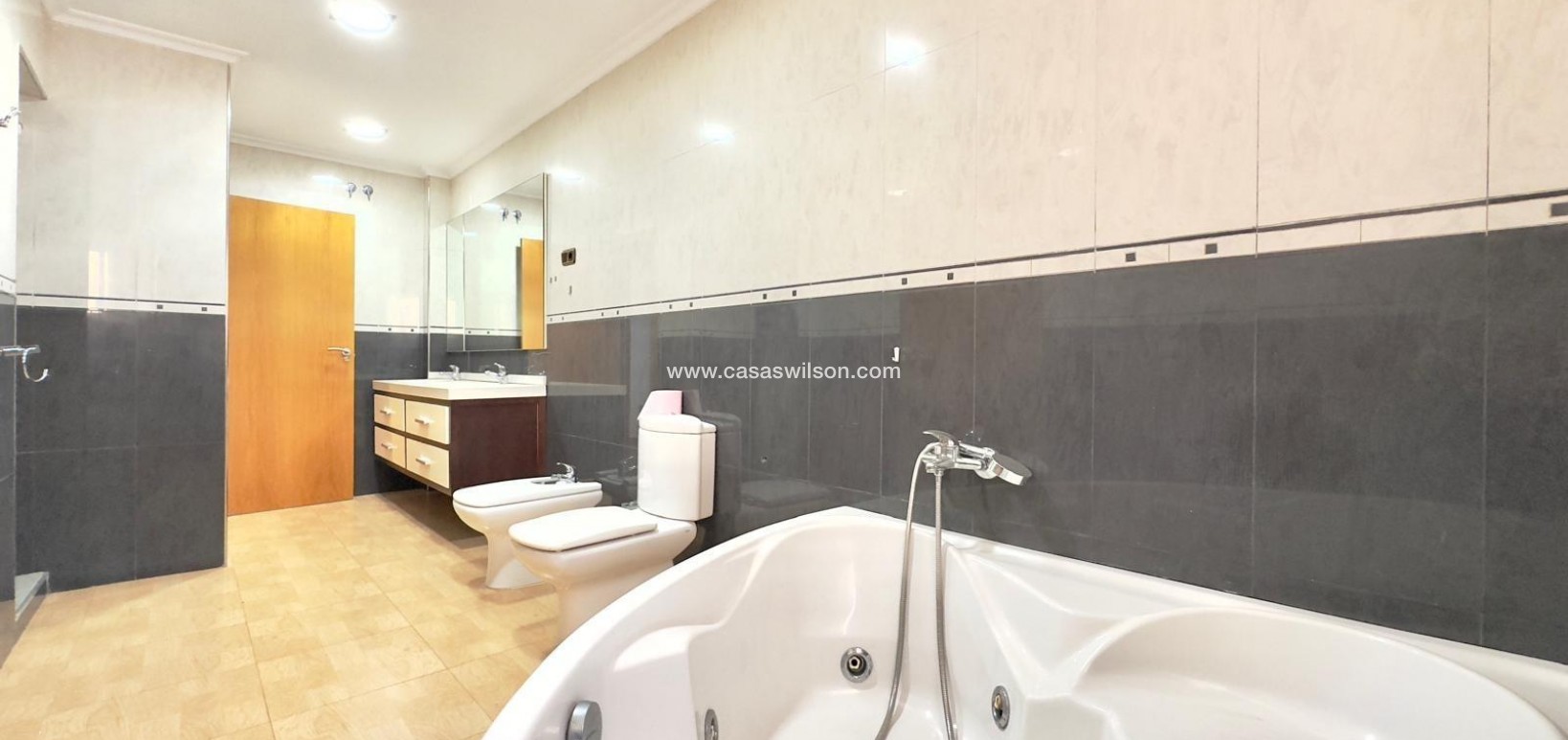 Sale - Apartment - Torrevieja - Centro