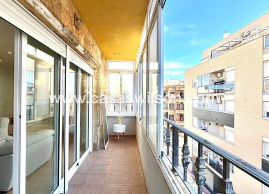 Sale - Apartment - Torrevieja - Centro