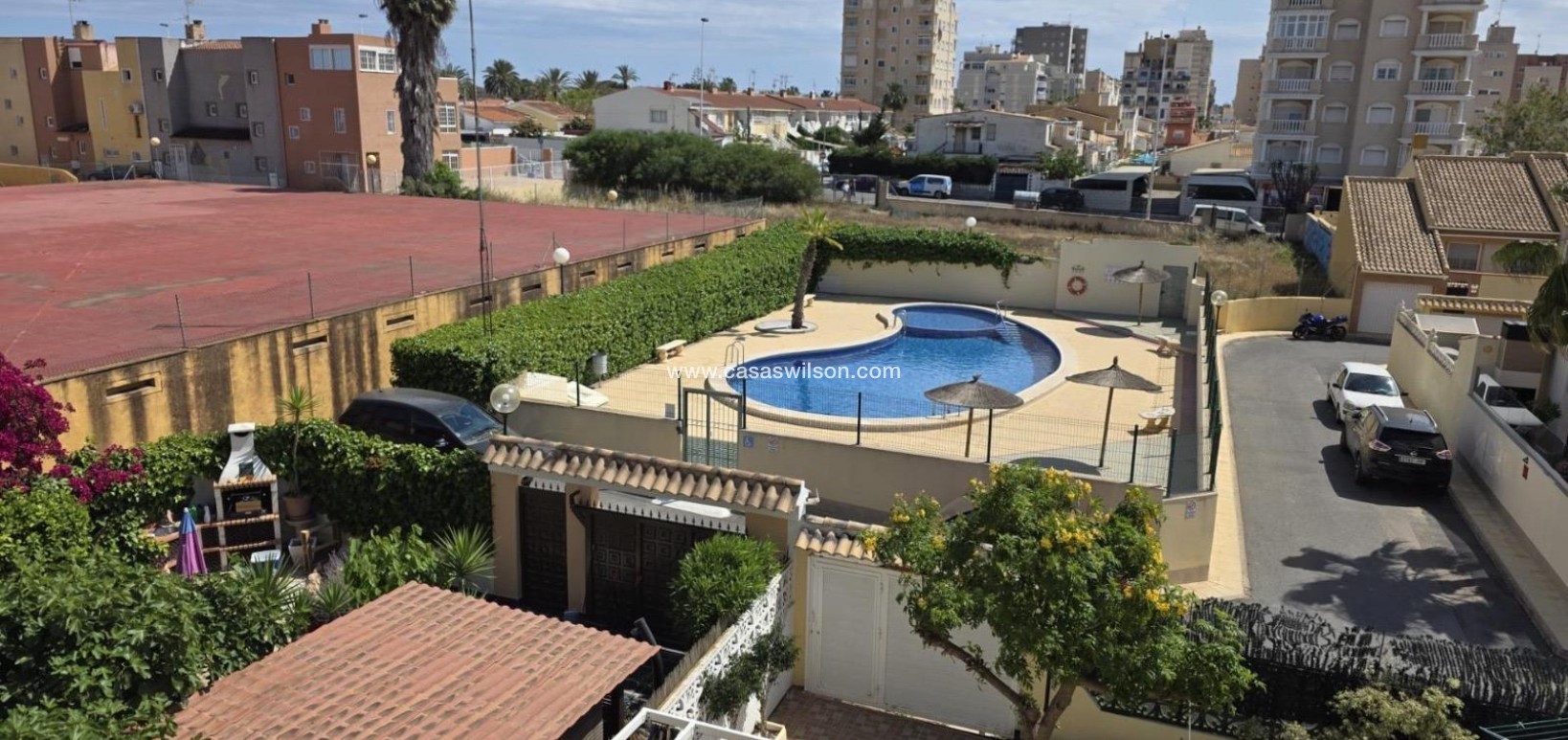 Sale - Townhouse - Torrevieja - Calas blanca