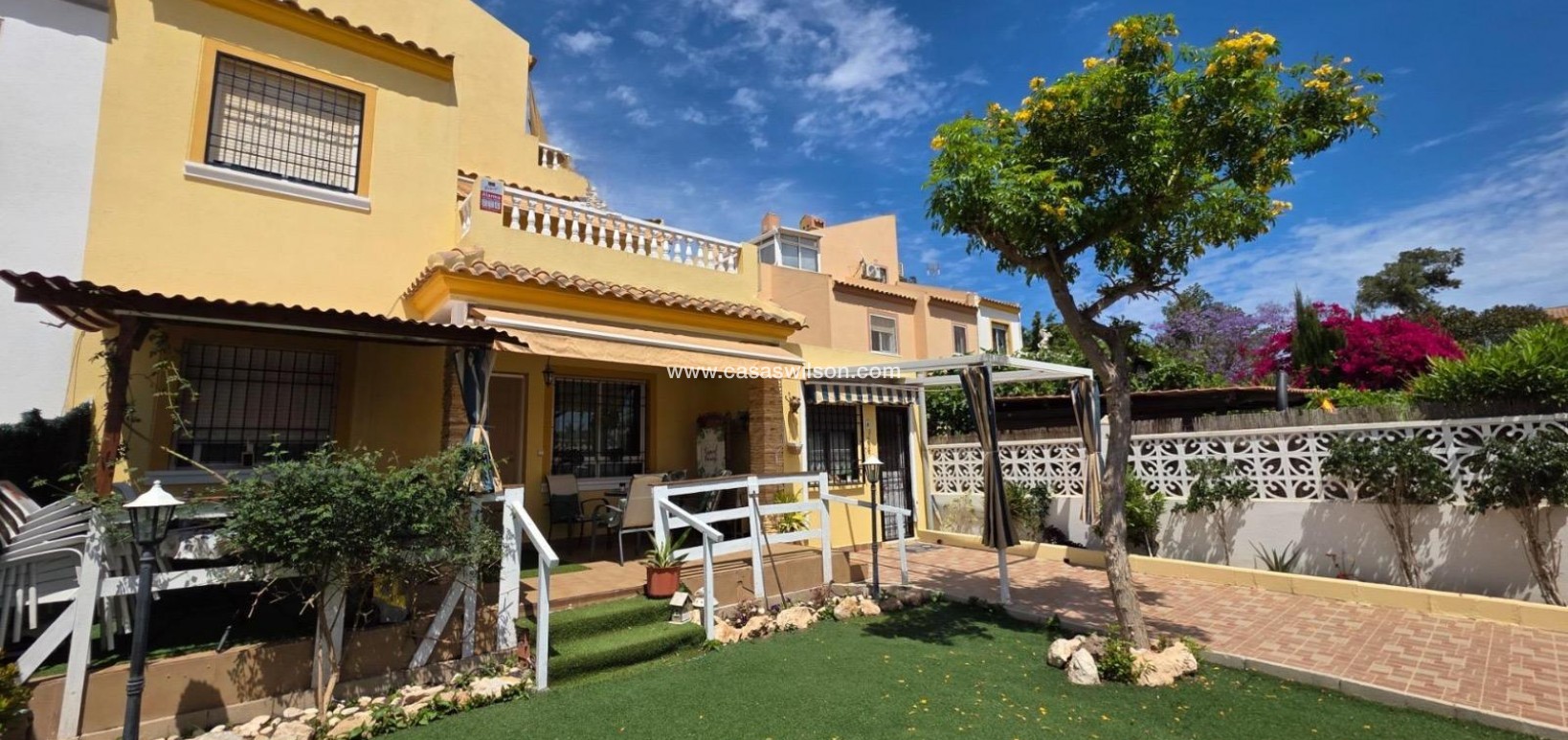 Sale - Townhouse - Torrevieja - Calas blanca