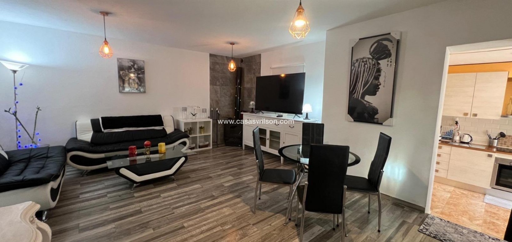 Sale - Townhouse - Torrevieja - Calas blanca