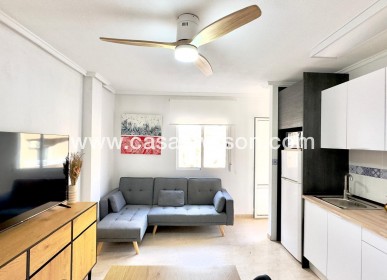 Sale - Apartment - Torrevieja - Centro