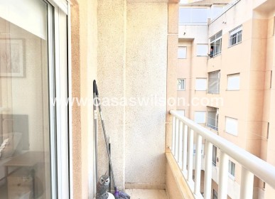Sale - Apartment - Torrevieja - Centro