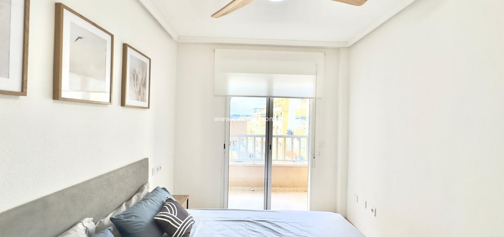 Sale - Apartment - Torrevieja - Centro