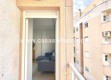 Sale - Apartment - Torrevieja - Centro