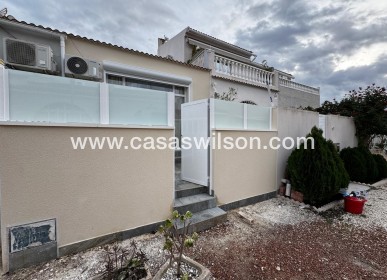 Sale - Bungalow - Torrevieja - La Siesta - El Salado - Torreta
