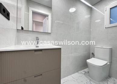 Sale - Bungalow - Torrevieja - La Siesta - El Salado - Torreta