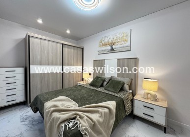 Sale - Bungalow - Torrevieja - La Siesta - El Salado - Torreta