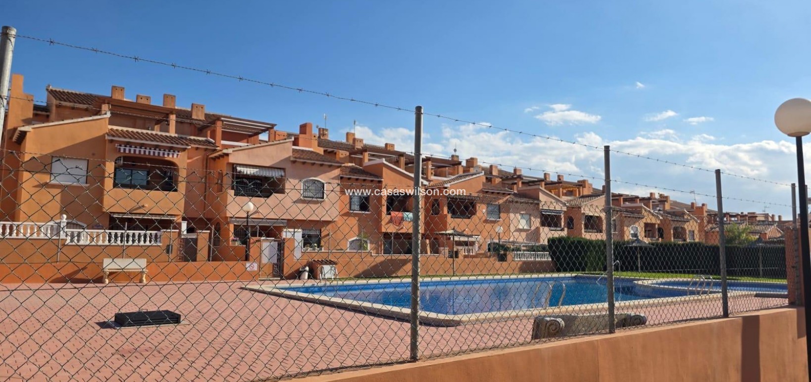 Sale - Bungalow - Torrevieja - Zona Los Frutales